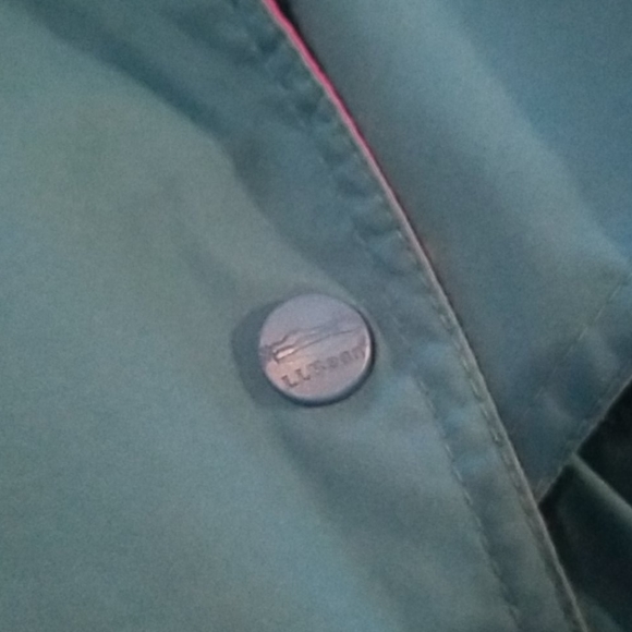 Vintage LL Bean winter snow/rain jacket - Picture 11 of 11